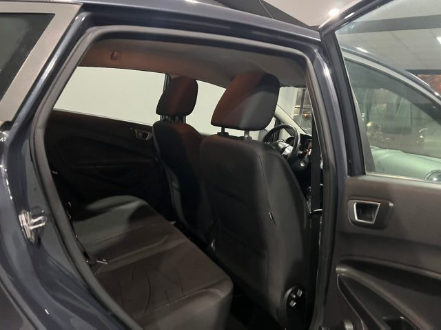 FORD Fiesta usata, con Controllo trazione