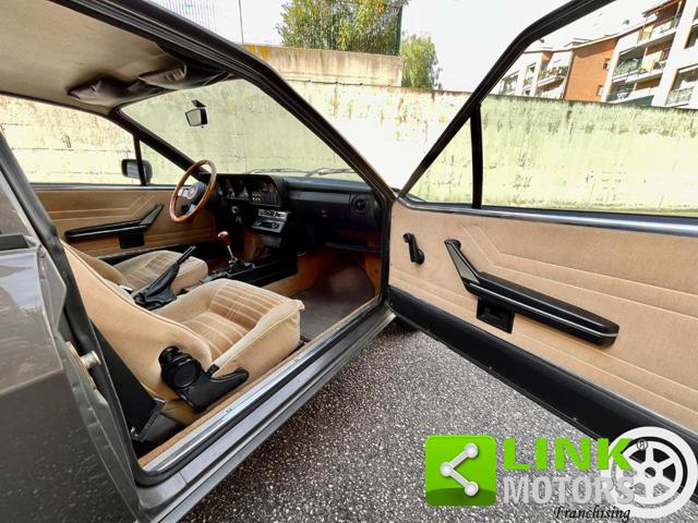 ALFA ROMEO GTV usata 32