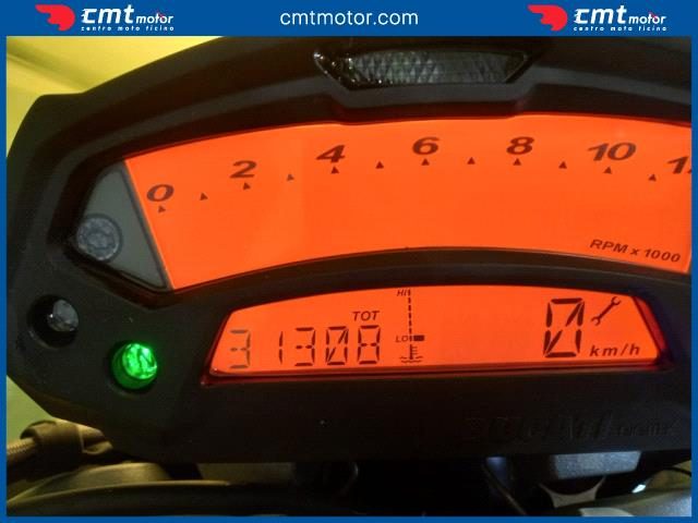 DUCATI Monster 696 usata 2
