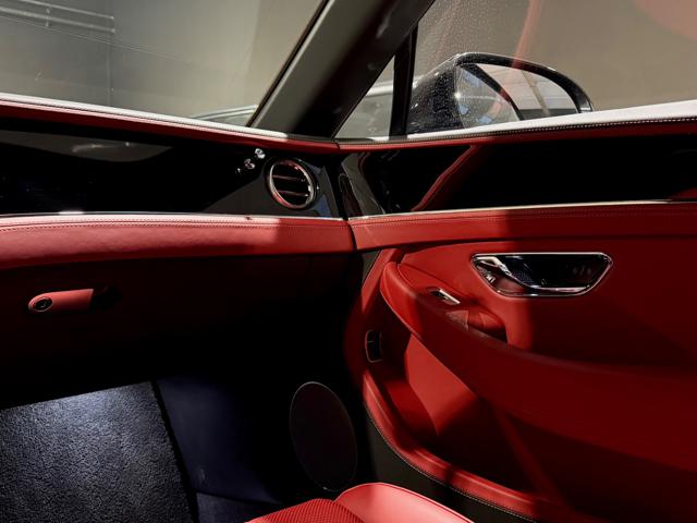 BENTLEY Continental usata, con Sedile posteriore sdoppiato