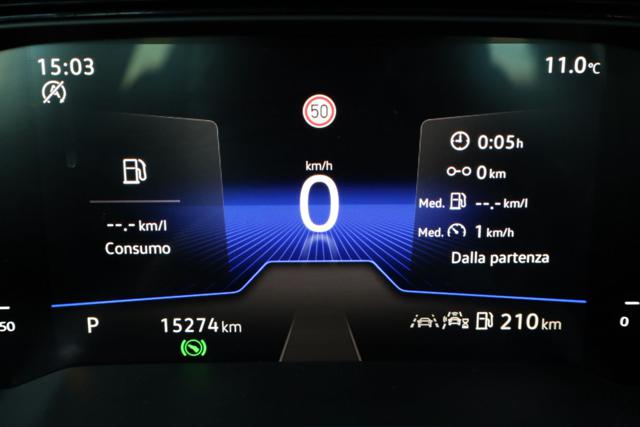 VOLKSWAGEN Taigo usata 64