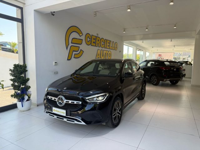 MERCEDES-BENZ GLA 200 usata, con Airbag Passeggero