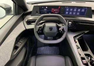 PEUGEOT 5008 usata, con USB