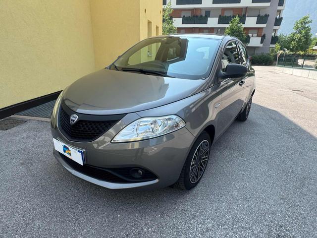 LANCIA Ypsilon usata, con ABS