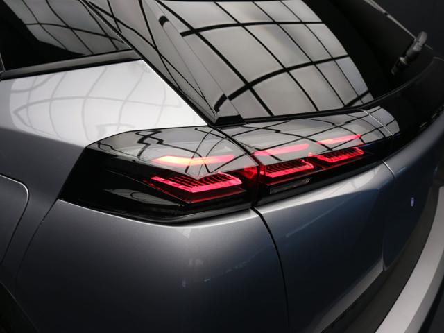 PEUGEOT 2008 usata, con Controllo automatico clima