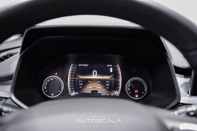 DR MOTOR DR 5.0 usata, con Regolazione elettrica sedili