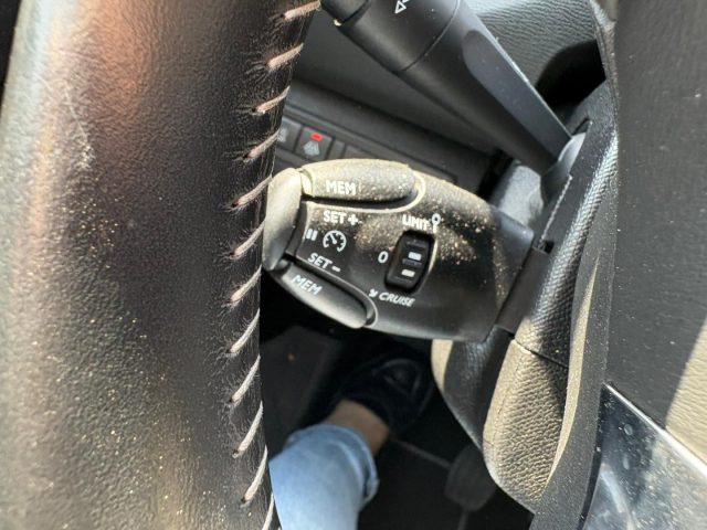 PEUGEOT 308 usata, con Cruise Control