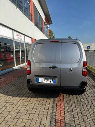 PEUGEOT Partner usata, con Autoradio digitale