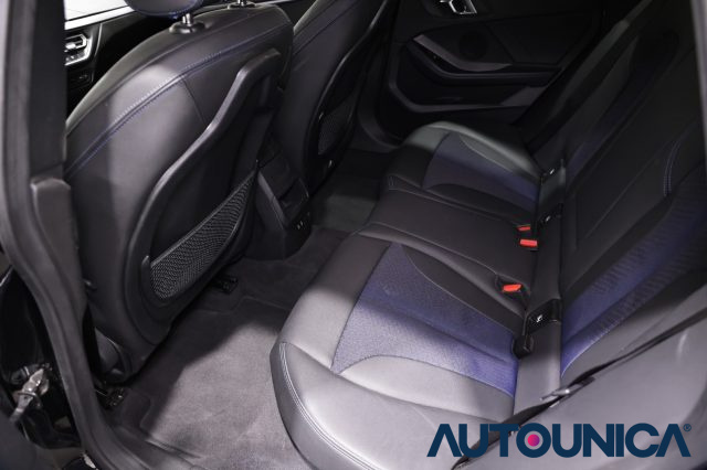 BMW 220 usata, con Sensori di parcheggio posteriori