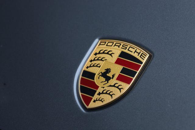 PORSCHE Cayenne usata, con Spoiler