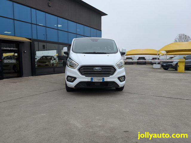FORD Tourneo Custom usata 19