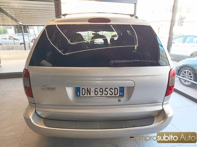 CHRYSLER Grand Voyager usata, con Servosterzo