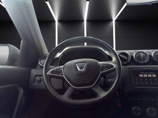 DACIA Duster usata, con USB