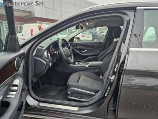 MERCEDES-BENZ C 200 usata, con Park Distance Control