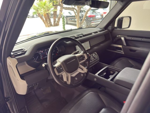 LAND ROVER Defender usata, con Controllo trazione