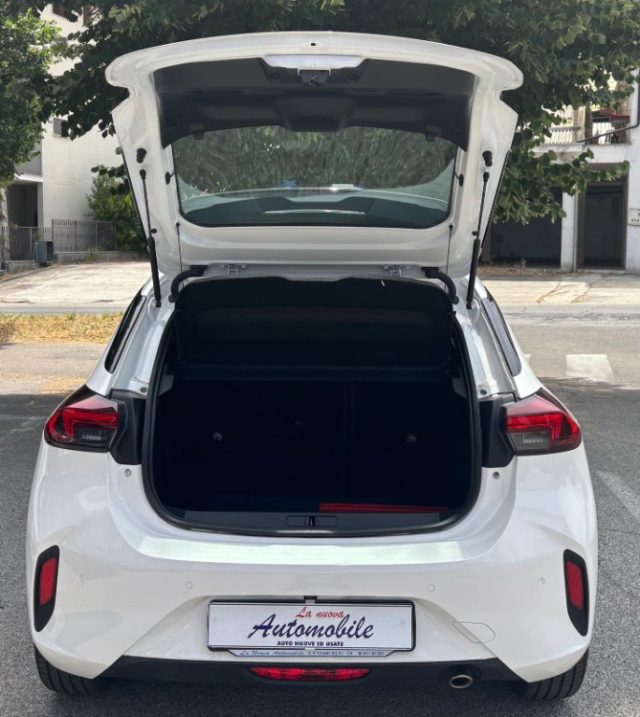 OPEL Corsa usata, con Boardcomputer