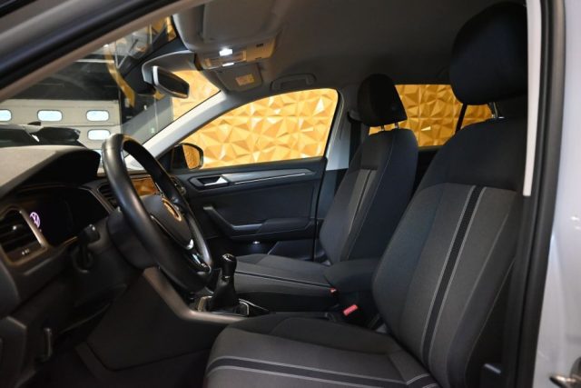 VOLKSWAGEN T-Roc usata 20