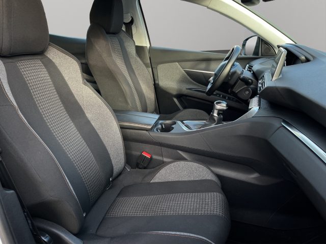 PEUGEOT 3008 usata, con Cruise Control