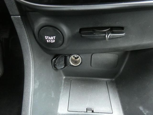 RENAULT Clio usata, con Touch screen