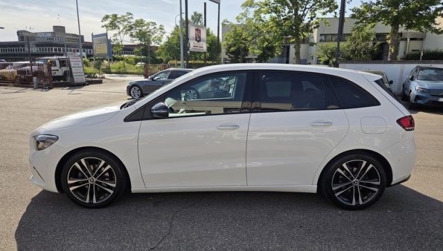 MERCEDES-BENZ B 180 usata, con Airbag laterali