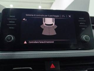 SKODA Kamiq usata, con Bracciolo
