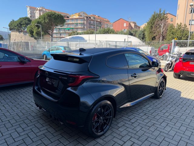 TOYOTA Yaris usata, con Cerchi in lega