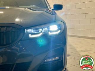 BMW 330 usata, con Autoradio