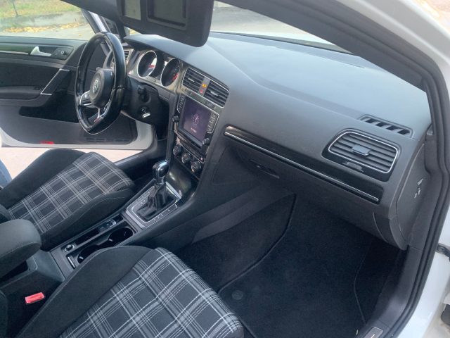 VOLKSWAGEN Golf GTD usata, con Airbag