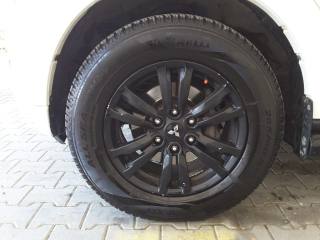MITSUBISHI Pajero usata, con Airbag Passeggero