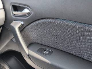 RENAULT Captur usata, con USB