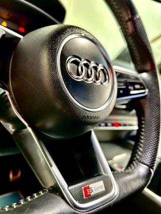 AUDI TT usata, con Specchietti laterali elettrici