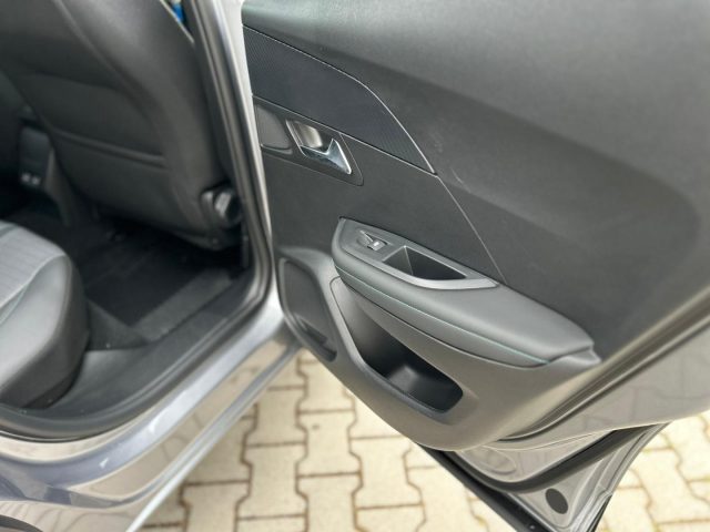 PEUGEOT 2008 usata, con Servosterzo