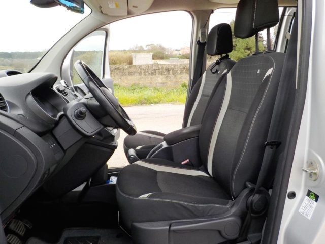 RENAULT Kangoo usata, con Pneumatici estivi