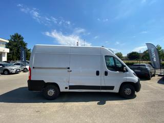 PEUGEOT Boxer usata, con Autoradio
