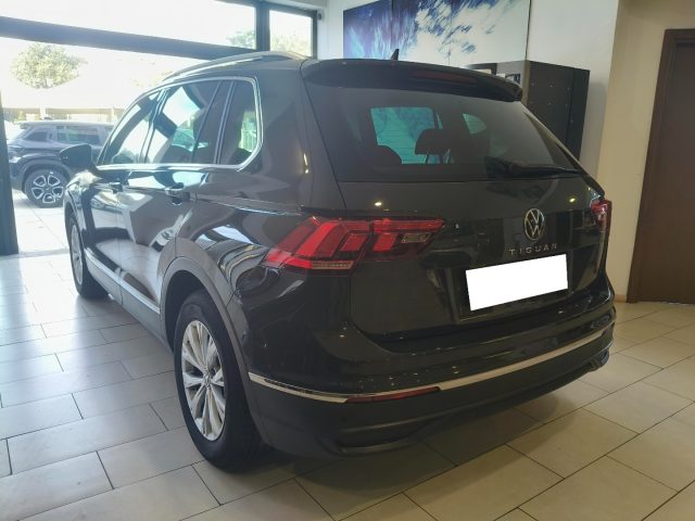 VOLKSWAGEN Tiguan usata, con Boardcomputer