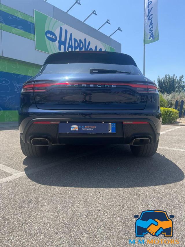 PORSCHE Macan usata, con Autoradio