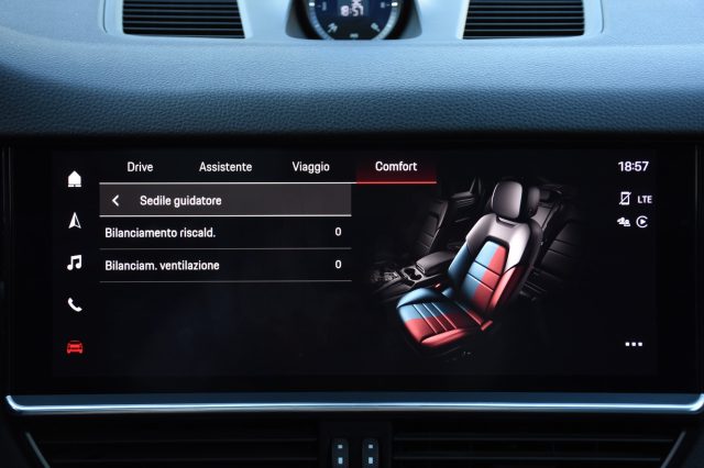 PORSCHE Cayenne usata, con Bracciolo