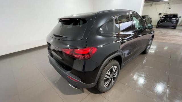 MERCEDES-BENZ GLA 200 usata, con Airbag Passeggero