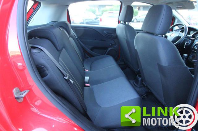 FIAT Punto usata 15