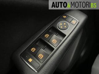 MERCEDES-BENZ A 160 usata, con Servosterzo