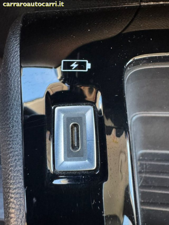 PEUGEOT 208 usata, con Touch screen