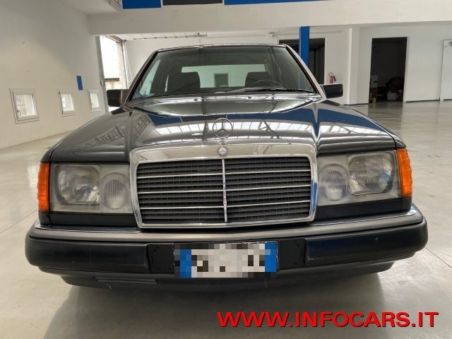 MERCEDES-BENZ 200 usata 8
