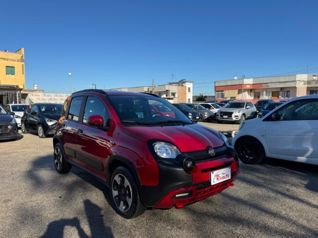 FIAT Panda Cross usata, con Cerchi in lega