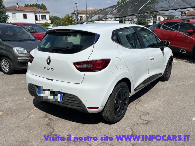 RENAULT Clio usata, con Airbag