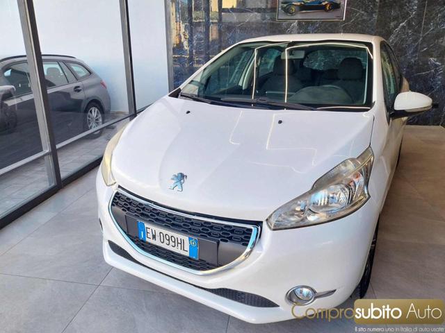 PEUGEOT 208 usata, con Cerchi in lega