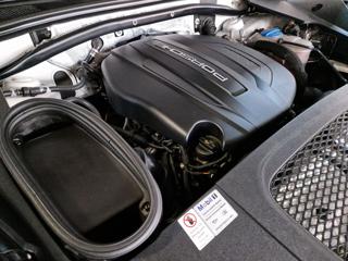 PORSCHE Macan usata, con Controllo vocale