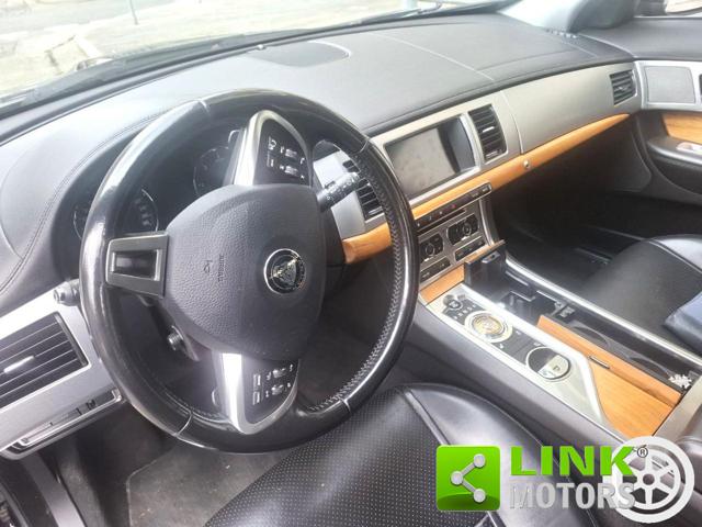 JAGUAR XF usata, con Sedile posteriore sdoppiato