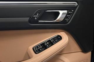 PORSCHE Macan usata 39