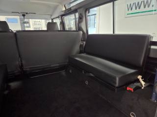 LAND ROVER Defender usata 23