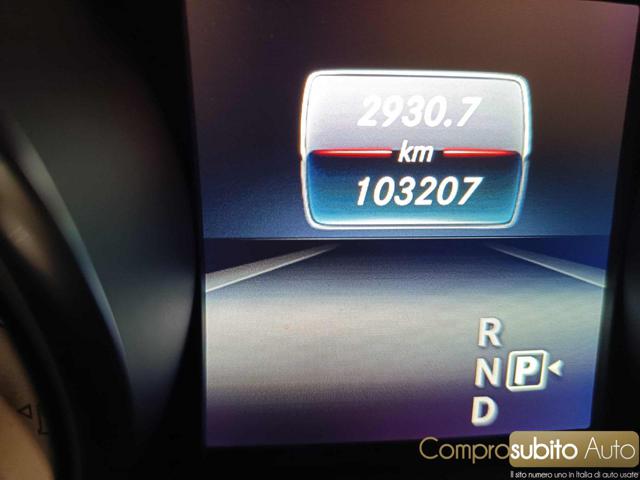 MERCEDES-BENZ GLA 200 usata, con Telecamera per parcheggio assistito